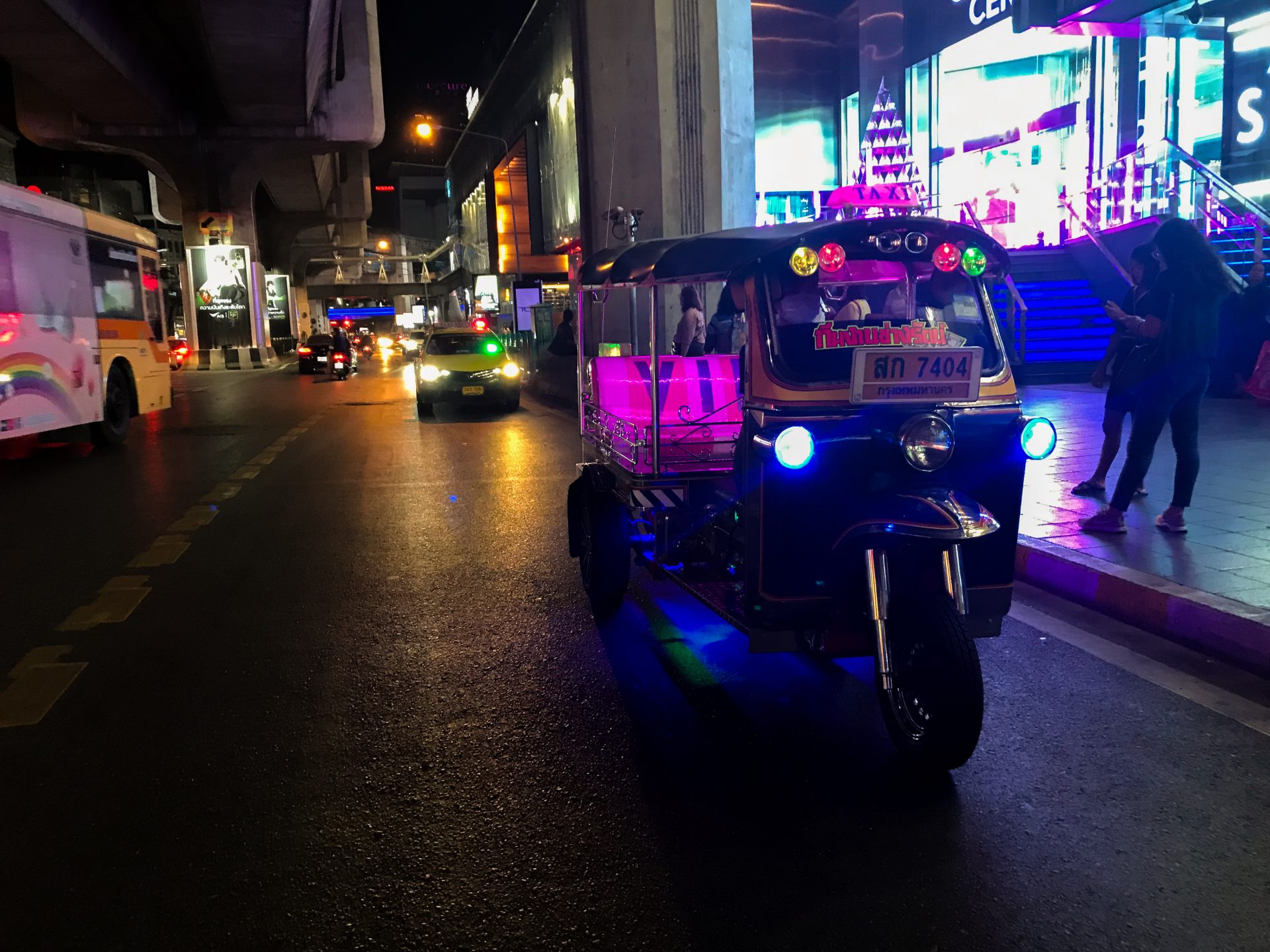 bangkok ulice noca